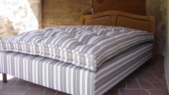 Réfection de matelas en laine, service à domicile, à Marseille et dans les Bouches-du-Rhône (13)